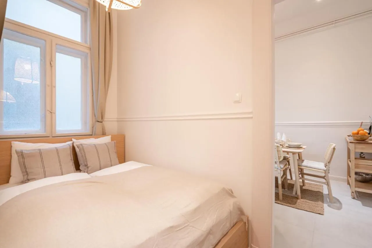 Sassy Lee Apartment Budapest